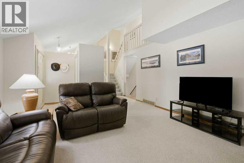 555 Queensland Circle Se, Calgary, Alberta  T2J 4P7 - Photo 7 - A2295695