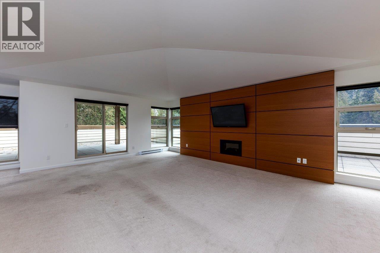 Ph1 2832 Capilano Road, North Vancouver, British Columbia  V7R 4H5 - Photo 9 - R3104239