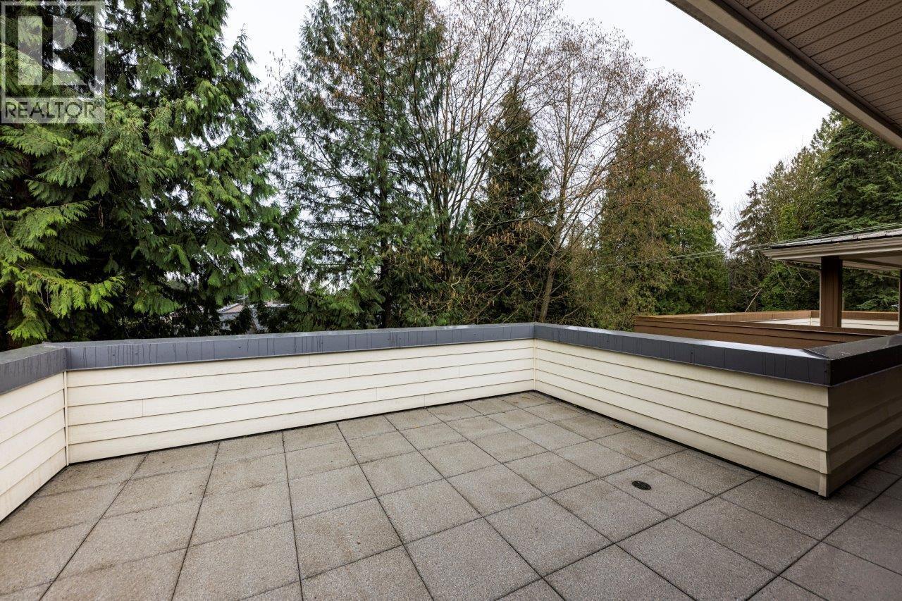 Ph1 2832 Capilano Road, North Vancouver, British Columbia  V7R 4H5 - Photo 23 - R3104239