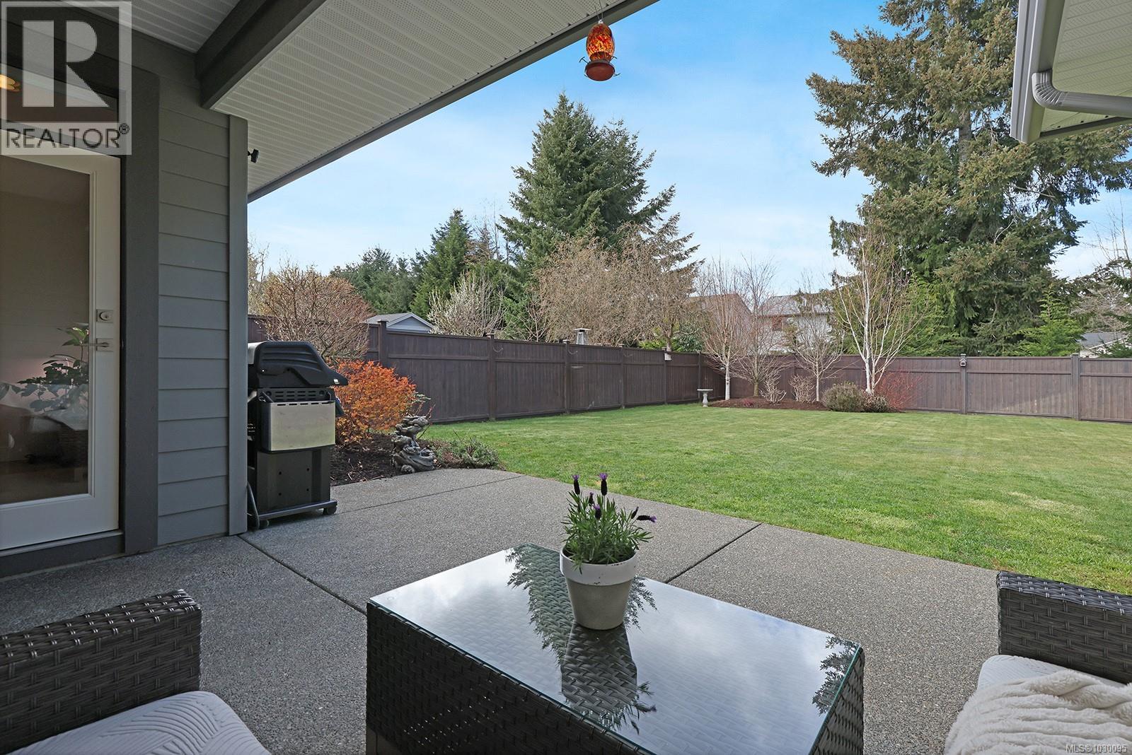 912 Prestwick Pl, Courtenay, British Columbia  V9N 0E1 - Photo 2 - 1030095