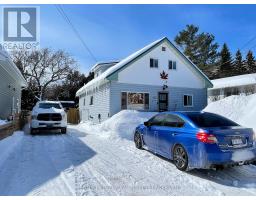 402 FARAH AVENUE, Temiskaming Shores, Ontario