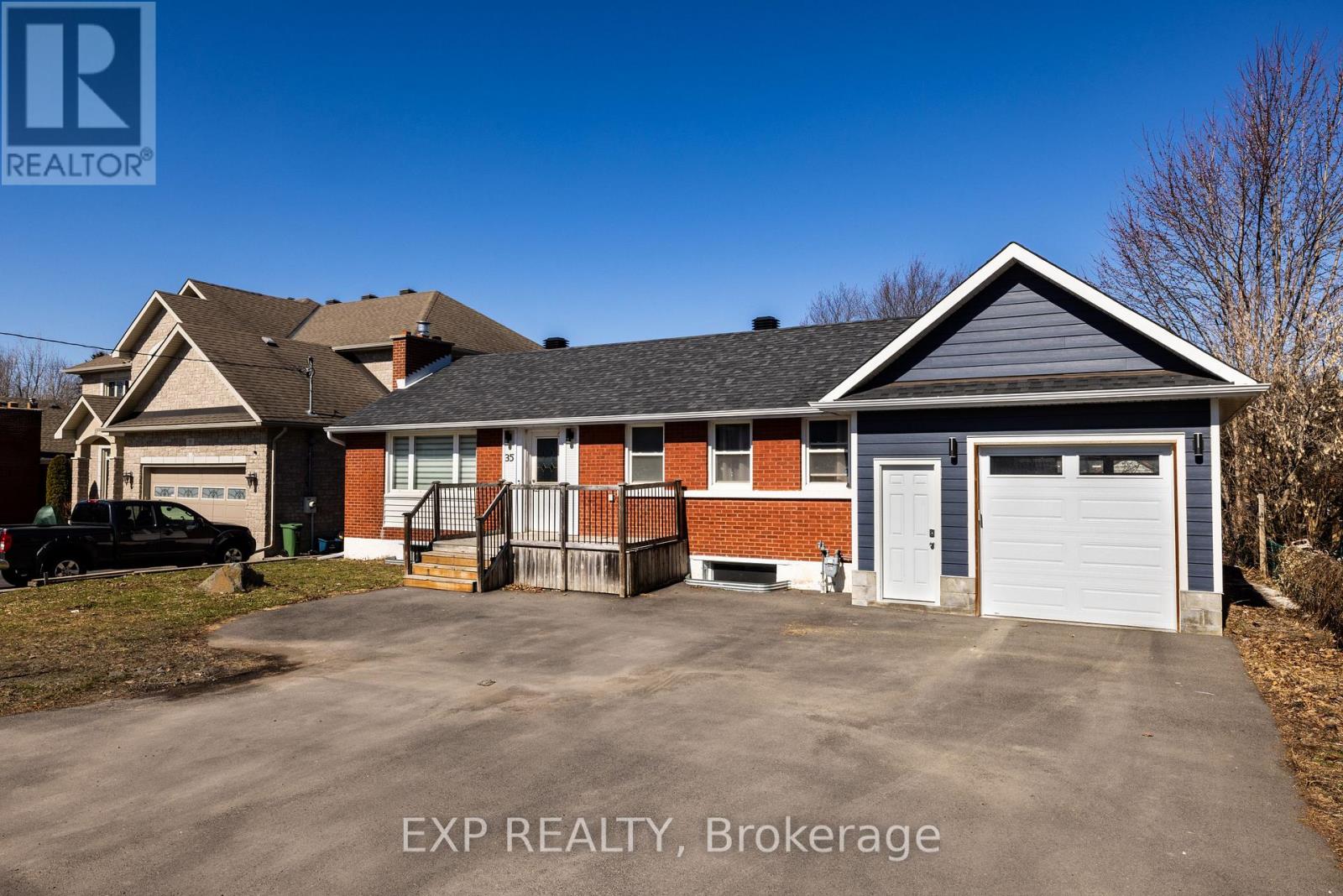 35 WITHROW AVENUE, Ottawa, Ontario