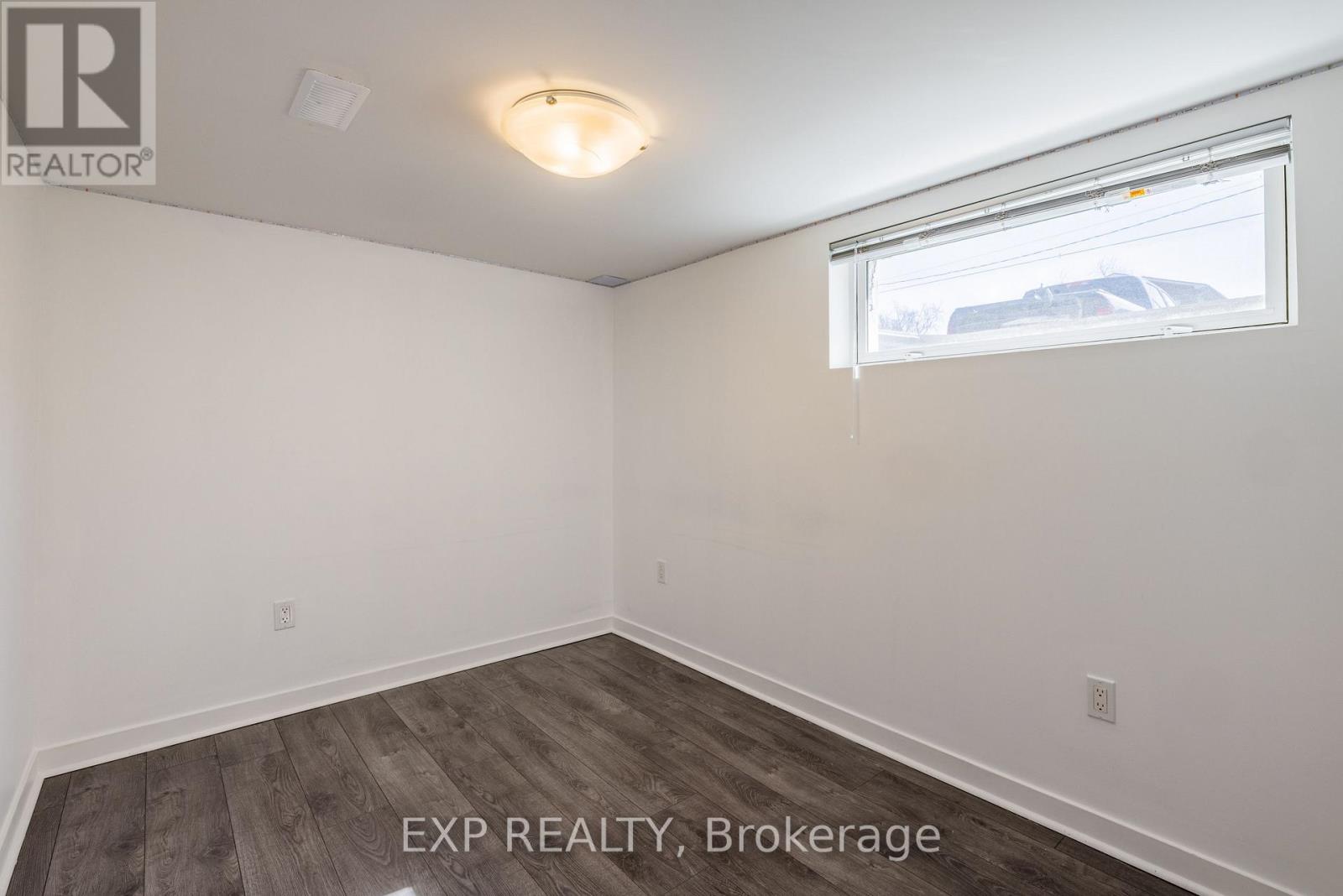 35 Withrow Avenue, Ottawa, Ontario  K2G 2H7 - Photo 24 - X12931098
