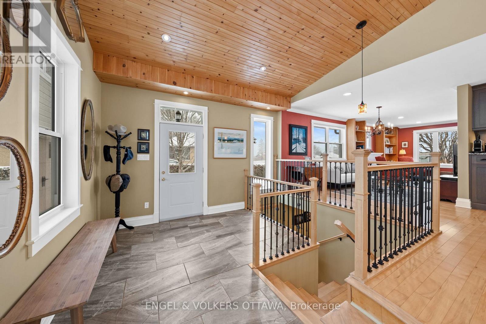 1105 Edward Street, Ottawa, Ontario  K4M 1G8 - Photo 17 - X12931146