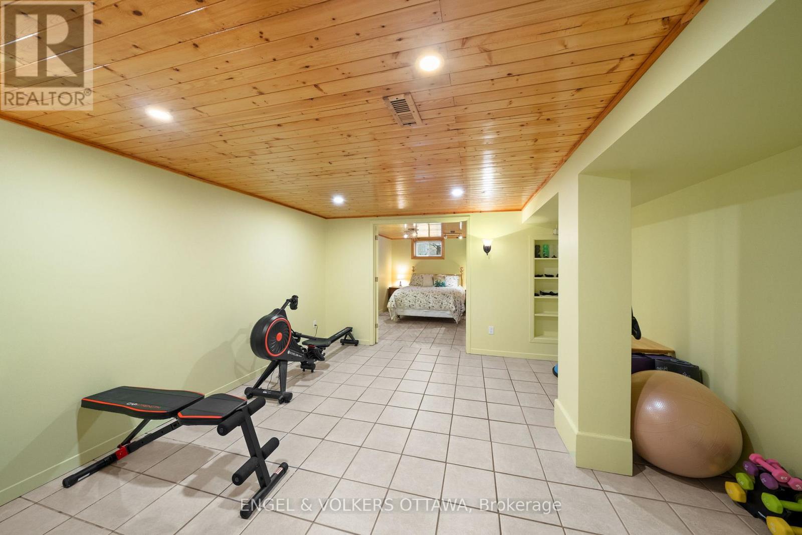 1105 Edward Street, Ottawa, Ontario  K4M 1G8 - Photo 26 - X12931146