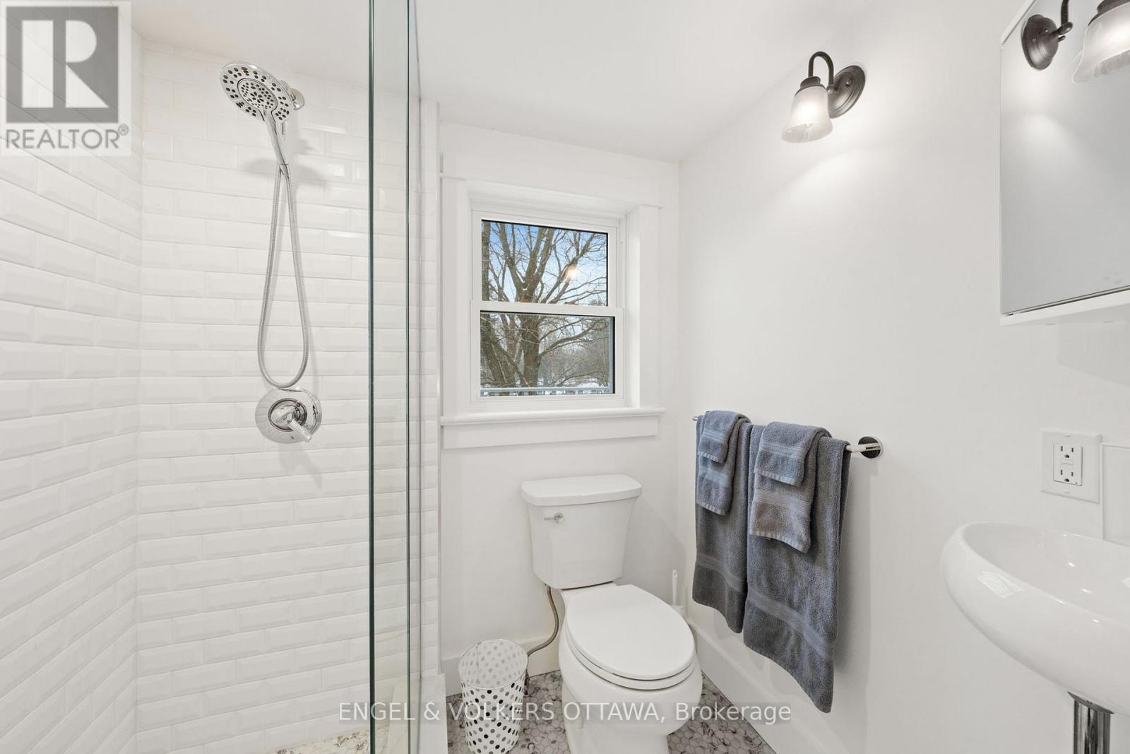 1105 Edward Street, Ottawa, Ontario  K4M 1G8 - Photo 32 - X12931146