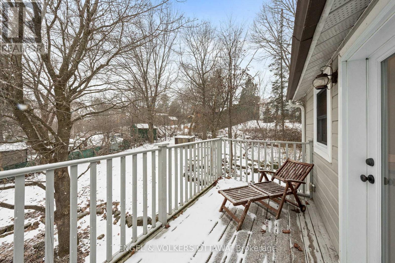 1105 Edward Street, Ottawa, Ontario  K4M 1G8 - Photo 33 - X12931146