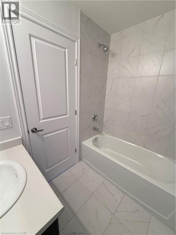 19 Picardy Drive Unit# 35, Hamilton, Ontario  L8J 0M7 - Photo 25 - 40815816