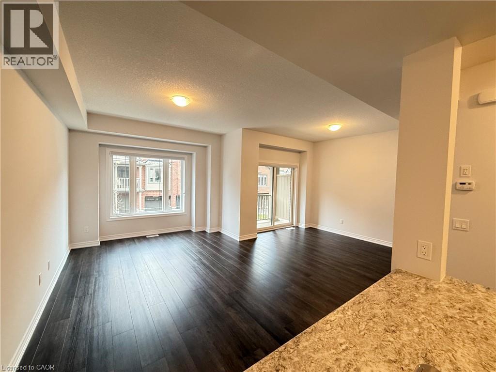 19 Picardy Drive Unit# 35, Hamilton, Ontario  L8J 0M7 - Photo 7 - 40815816