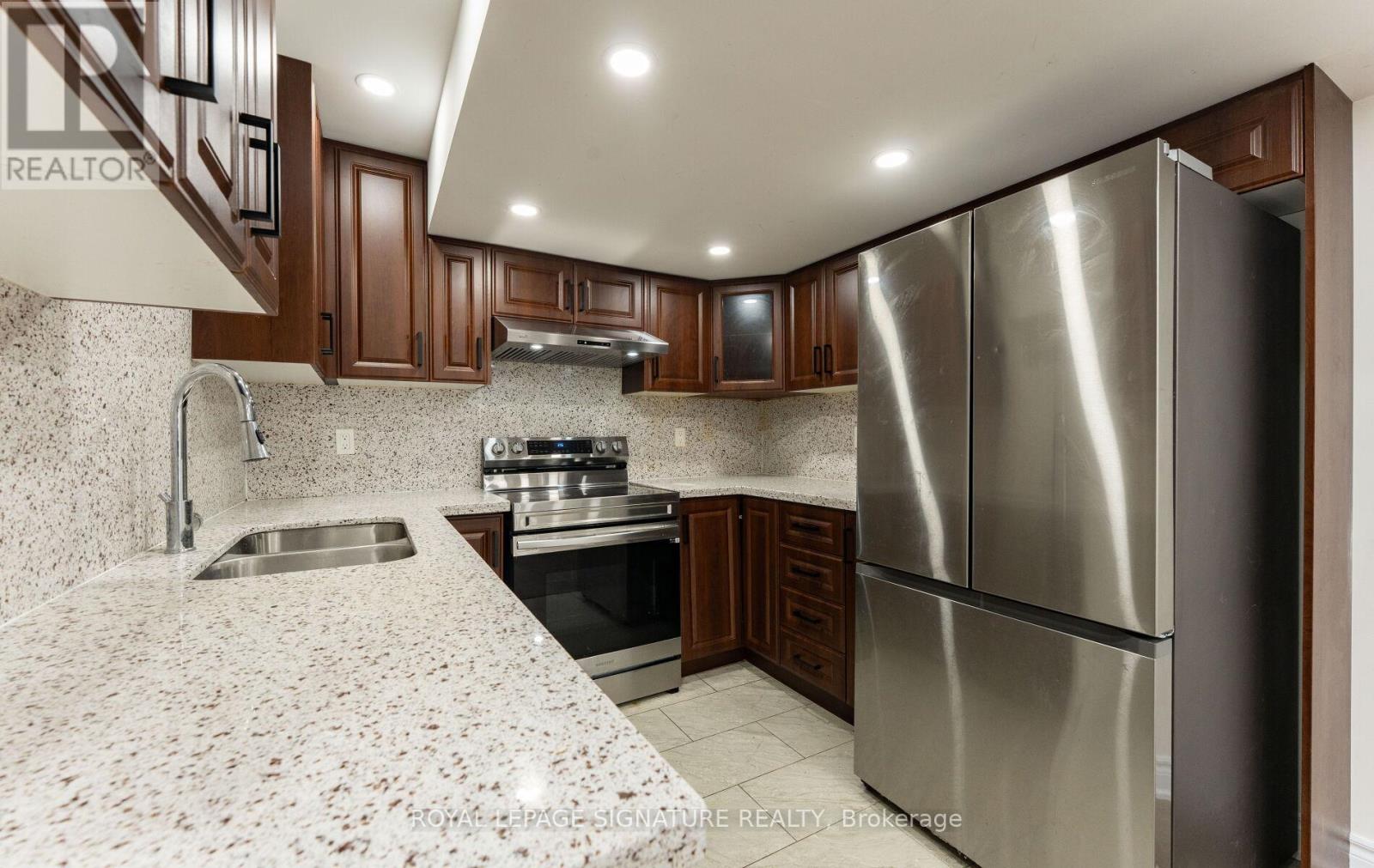 Lower - 87 Stockell Crescent, Ajax (Northwest Ajax), Ontario  L1T 0M4 - Photo 24 - E12931138