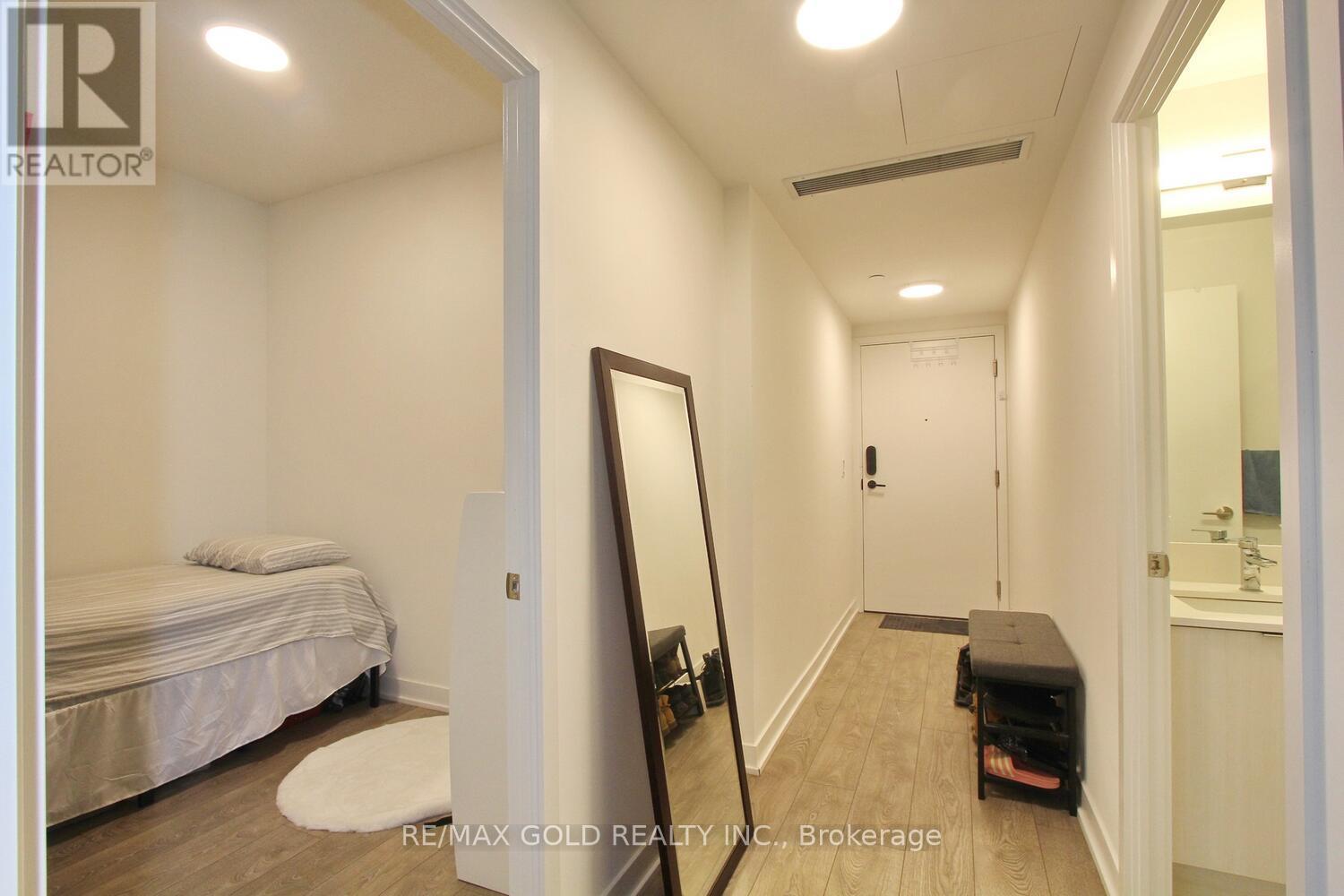 1401 - 225 Malta Avenue, Brampton, Ontario  L6Y 0B5 - Photo 4 - W12921660