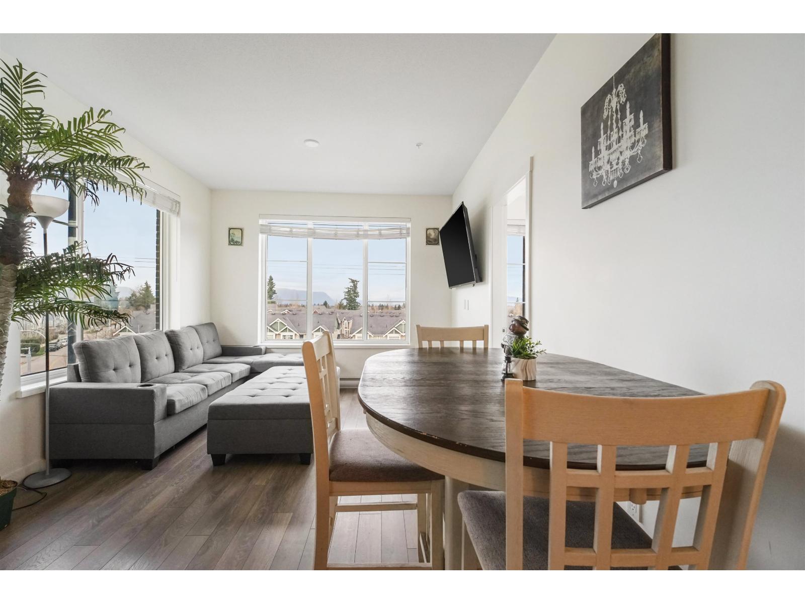 501 15858 Fraser Highway, Surrey, British Columbia  V4N 6W6 - Photo 5 - R3093642