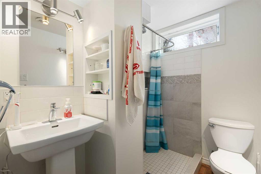 232 Silverview Way Nw, Calgary, Alberta  T3B 3K3 - Photo 36 - A2295823