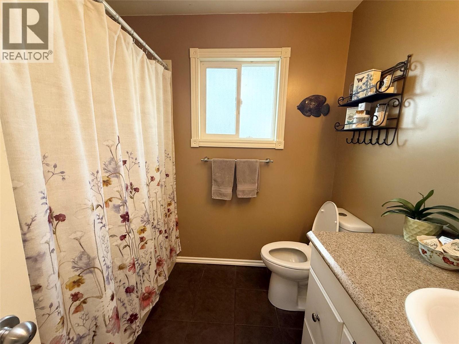 1687 Canford Avenue, Merritt, British Columbia  V1K 1B8 - Photo 25 - 10381038