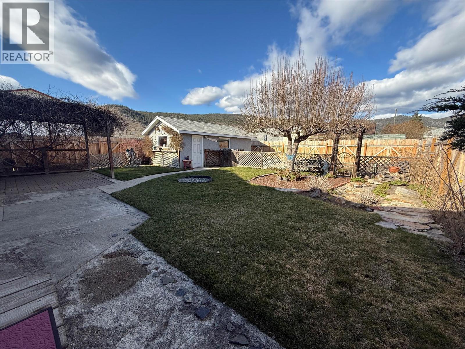 1687 Canford Avenue, Merritt, British Columbia  V1K 1B8 - Photo 38 - 10381038