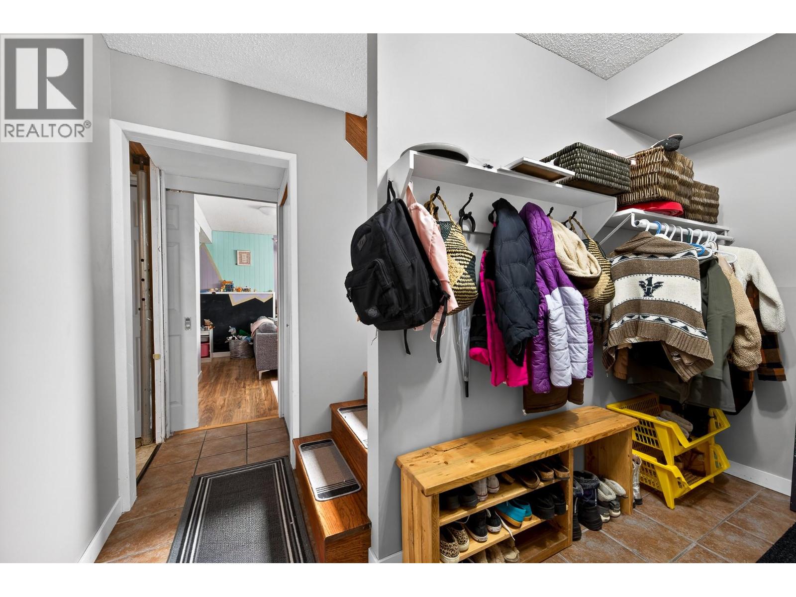 2368 Omineca Drive, Kamloops, British Columbia  V2E 1X3 - Photo 18 - 10381079