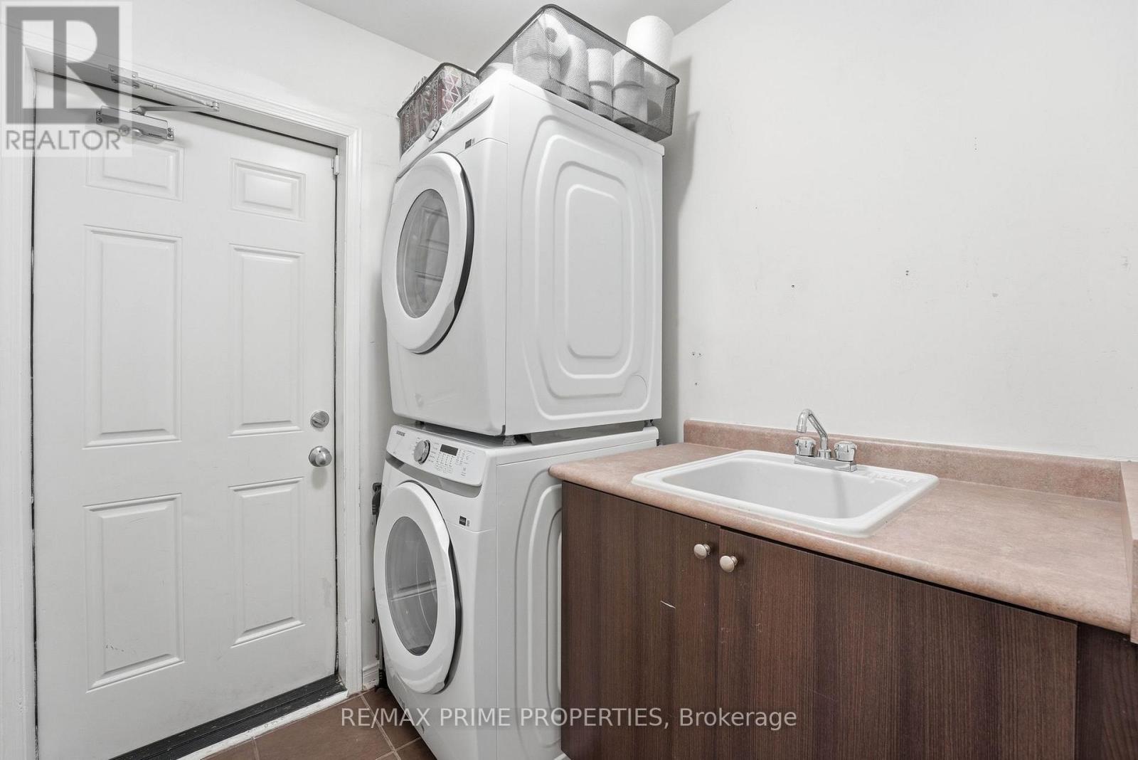 157 Meadowhawk Trail, Bradford West Gwillimbury, Ontario  L3Z 0E3 - Photo 21 - N12931108