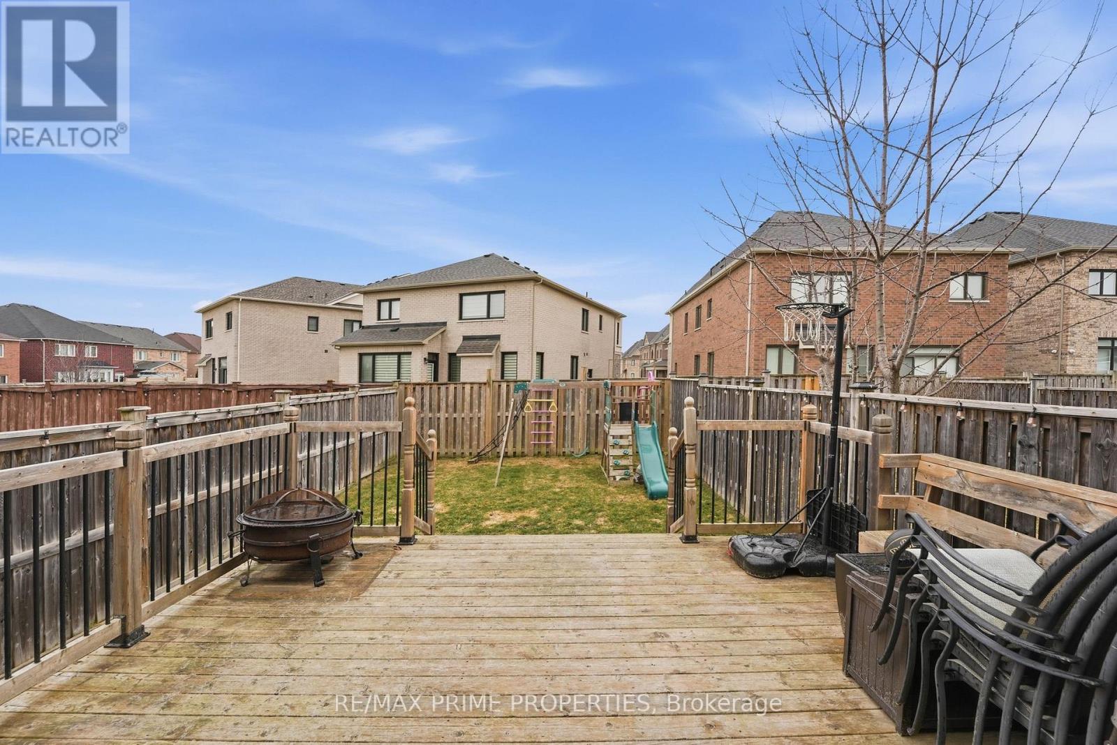 157 Meadowhawk Trail, Bradford West Gwillimbury, Ontario  L3Z 0E3 - Photo 23 - N12931108