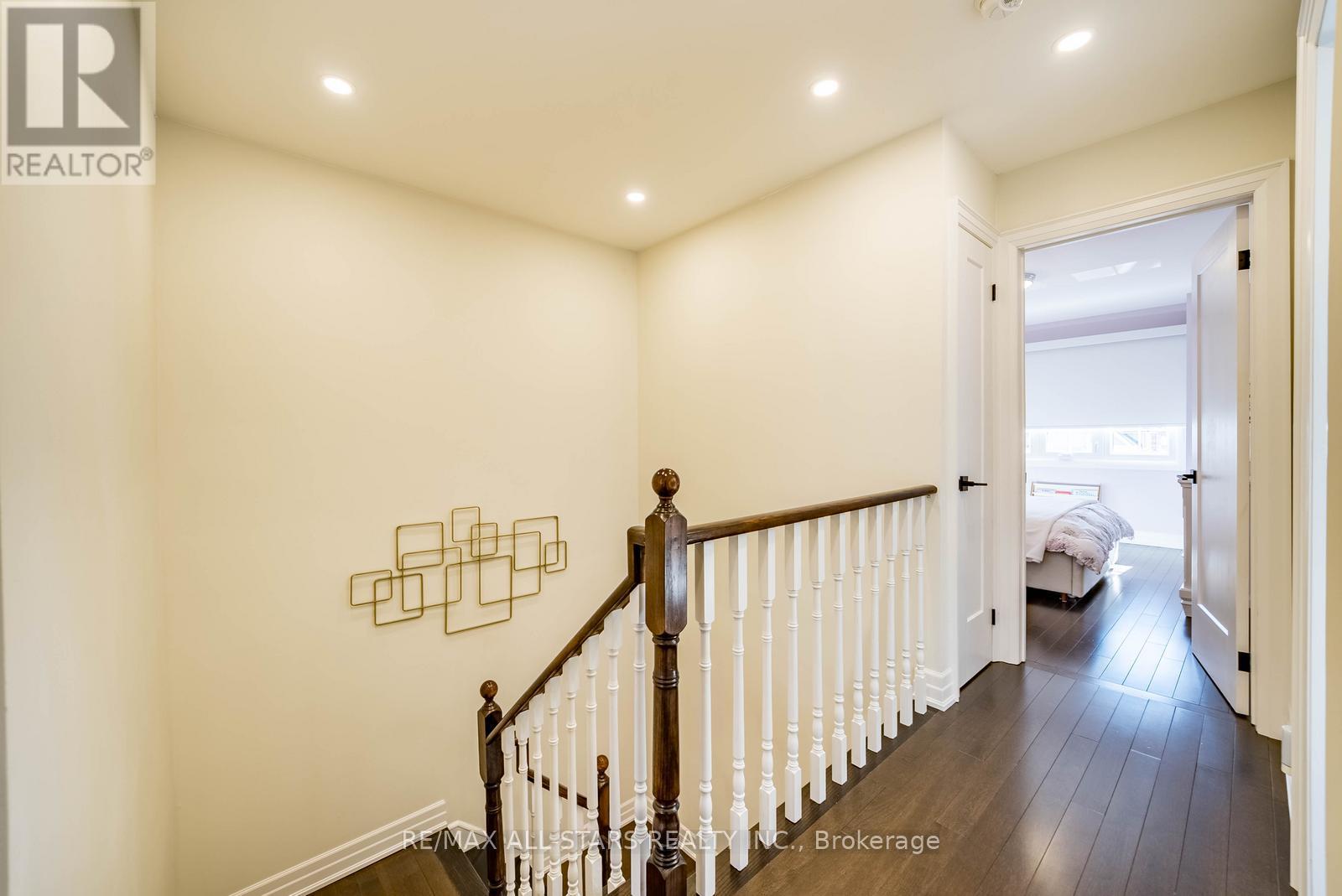 24 Willoway, Whitchurch-Stouffville, Ontario  L4A 1K7 - Photo 23 - N12931148