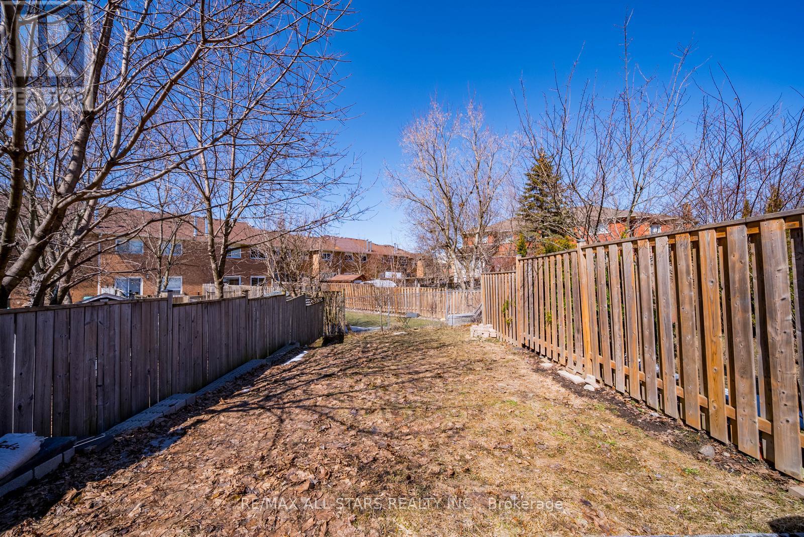 24 Willoway, Whitchurch-Stouffville, Ontario  L4A 1K7 - Photo 41 - N12931148