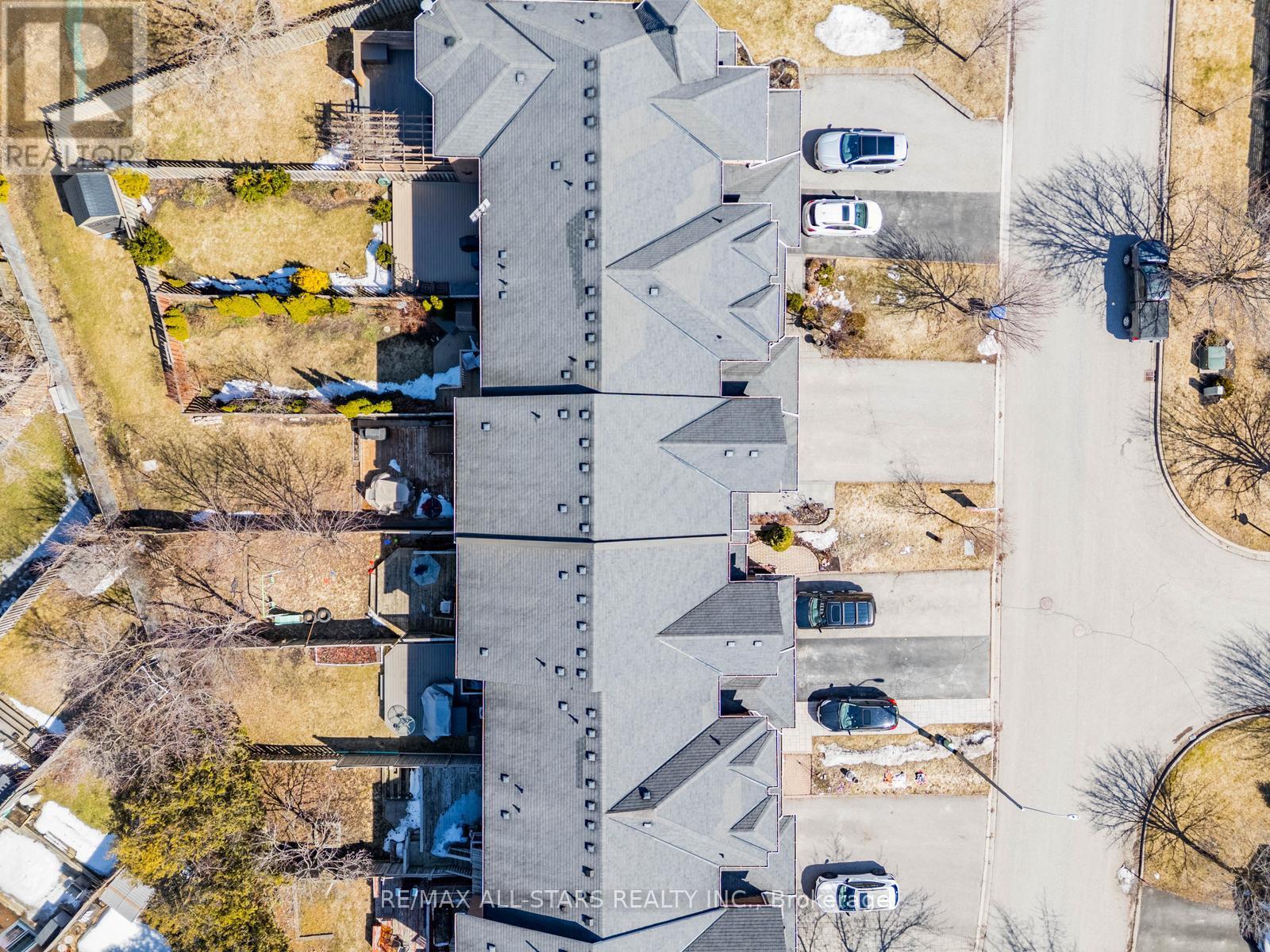 24 Willoway, Whitchurch-Stouffville, Ontario  L4A 1K7 - Photo 47 - N12931148