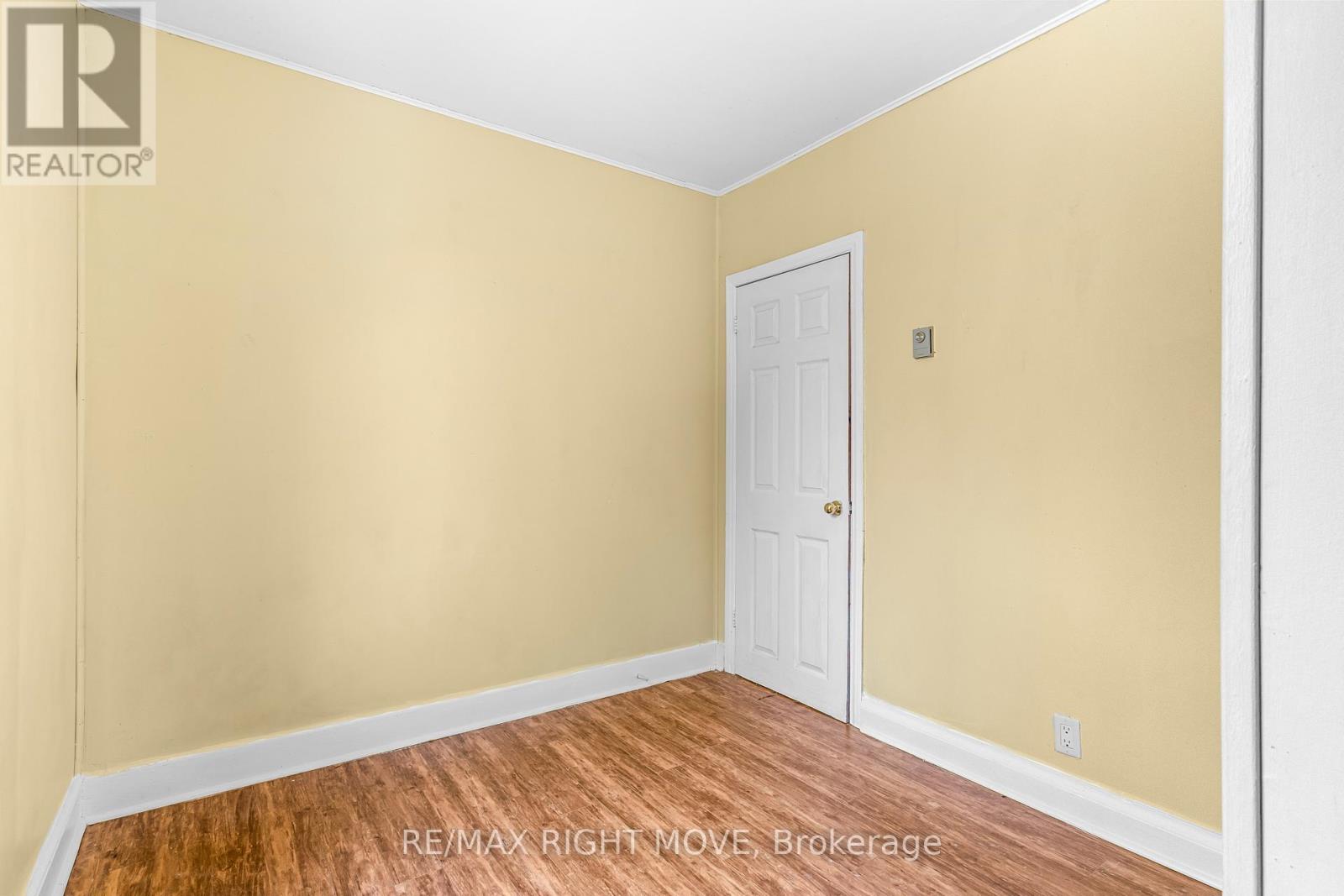 2674 Lone Birch Trail, Ramara, Ontario  L0K 1B0 - Photo 29 - S12931096