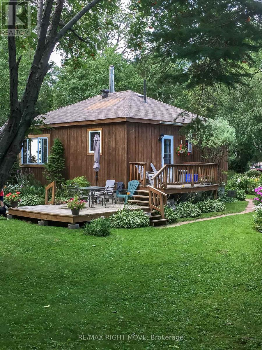 2674 Lone Birch Trail, Ramara, Ontario  L0K 1B0 - Photo 3 - S12931096