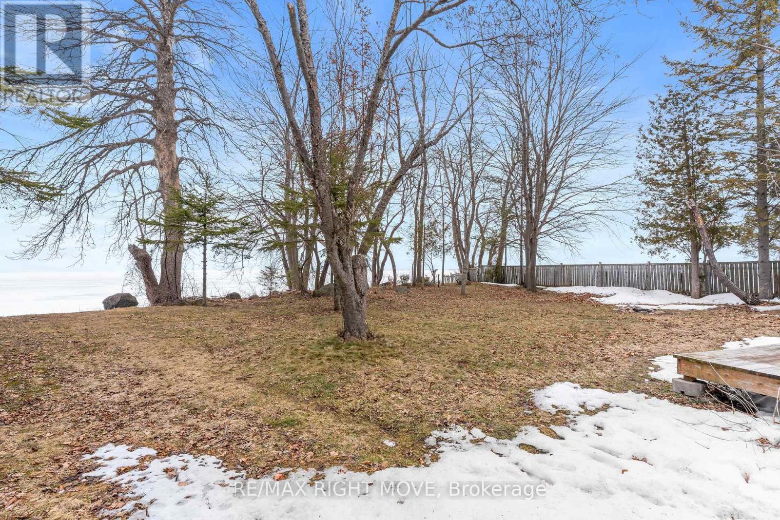 2674 Lone Birch Trail, Ramara, Ontario  L0K 1B0 - Photo 40 - S12931096