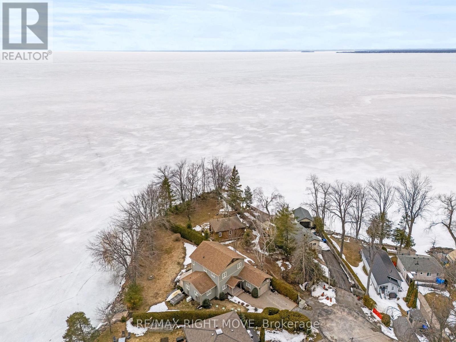 2674 Lone Birch Trail, Ramara, Ontario  L0K 1B0 - Photo 41 - S12931096