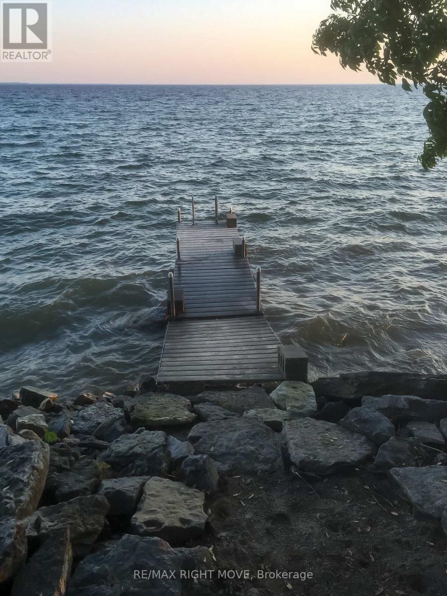 2674 Lone Birch Trail, Ramara, Ontario  L0K 1B0 - Photo 6 - S12931096