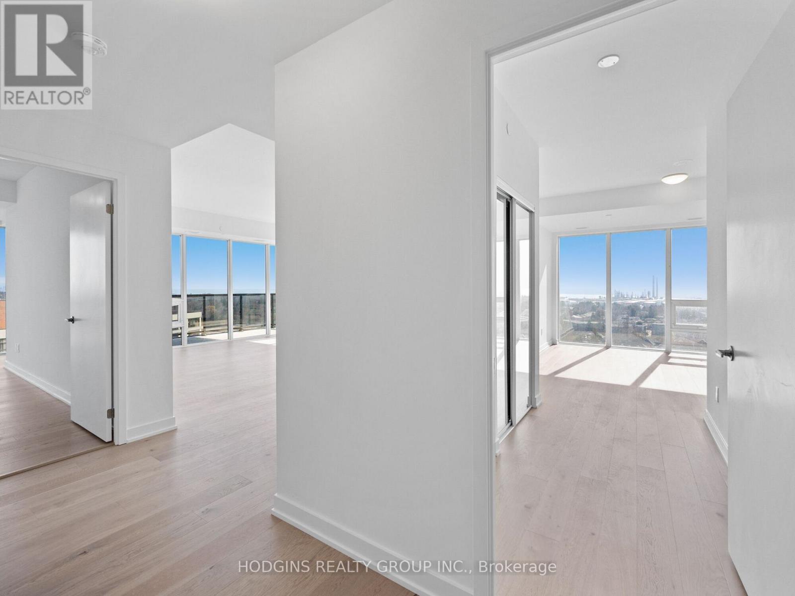 106 - 1035 Southdown Road, Mississauga, Ontario  L5J 0A2 - Photo 12 - W12931076