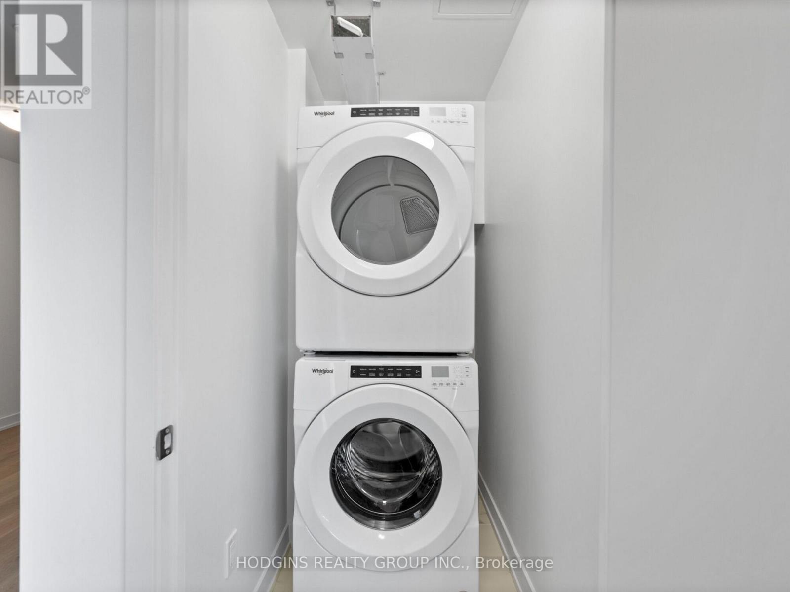 106 - 1035 Southdown Road, Mississauga, Ontario  L5J 0A2 - Photo 21 - W12931076