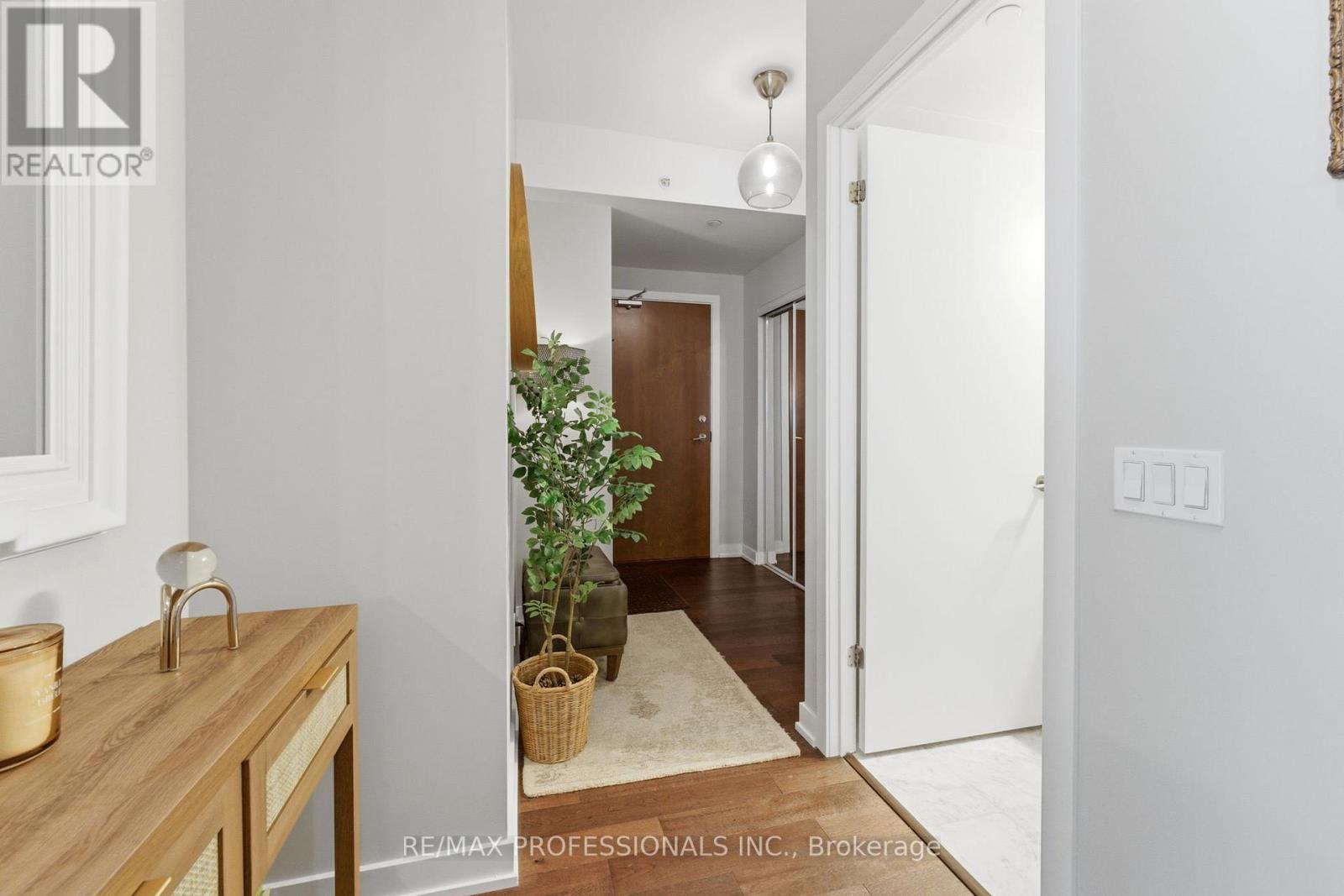 4003 - 2212 Lake Shore Boulevard W, Toronto, Ontario  M8V 0C2 - Photo 12 - W12931080