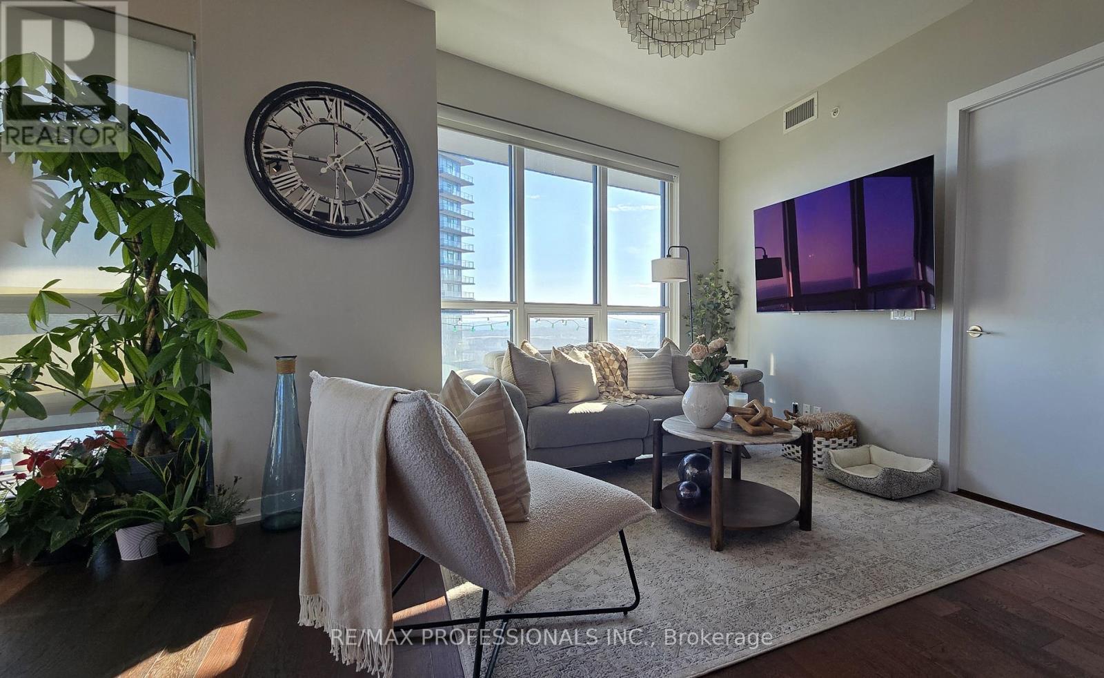 4003 - 2212 Lake Shore Boulevard W, Toronto, Ontario  M8V 0C2 - Photo 14 - W12931080