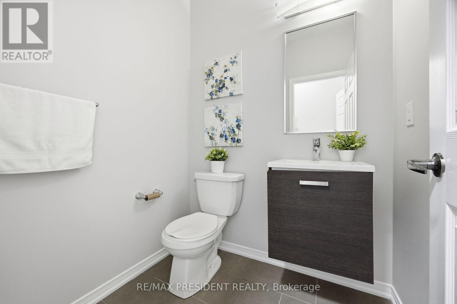 584 Remembrance Road, Brampton, Ontario  L7A 4N2 - Photo 17 - W12931082