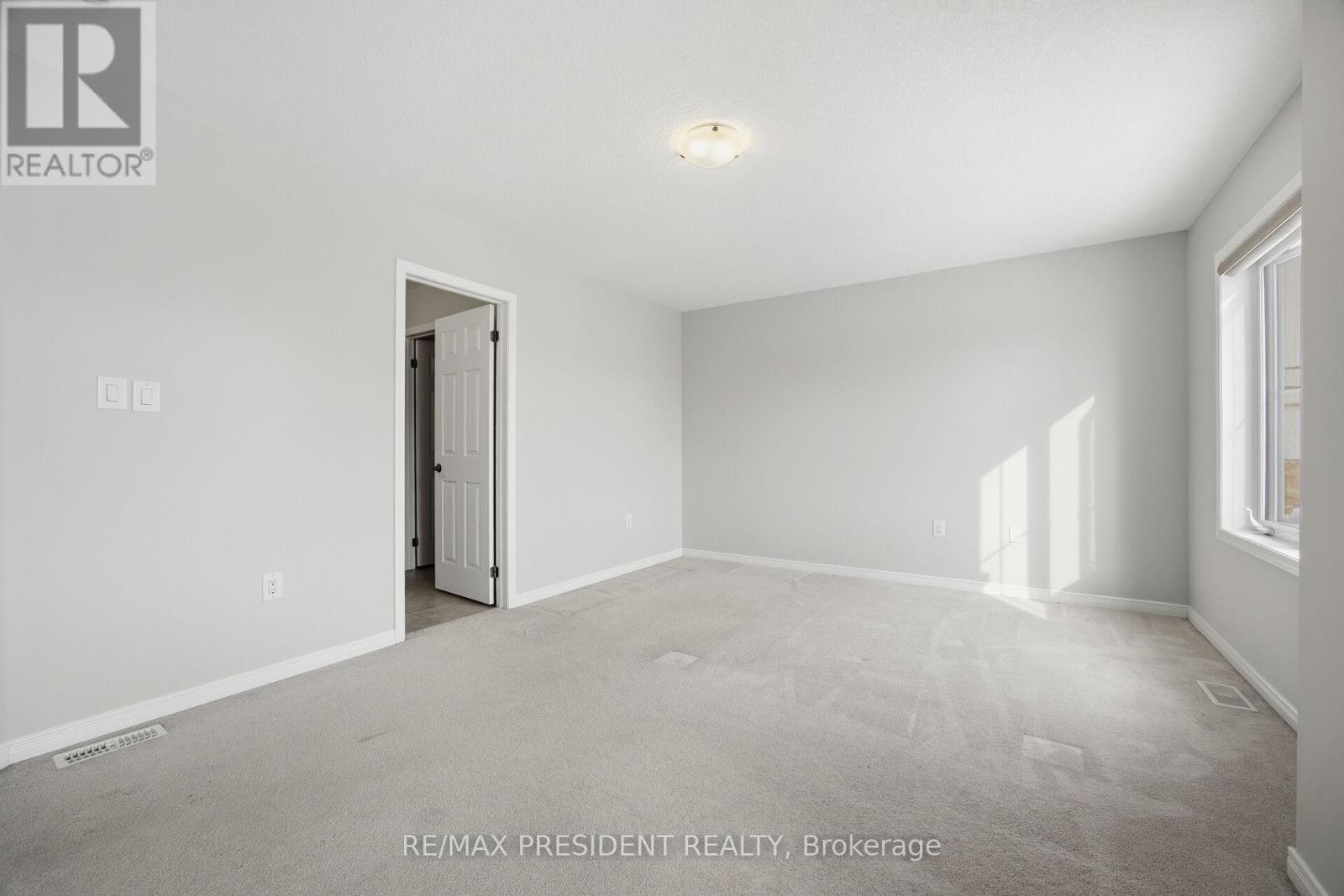 584 Remembrance Road, Brampton, Ontario  L7A 4N2 - Photo 27 - W12931082