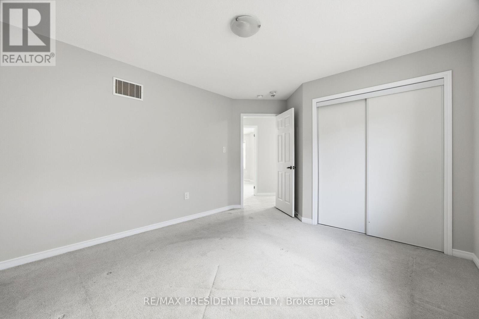 584 Remembrance Road, Brampton, Ontario  L7A 4N2 - Photo 36 - W12931082