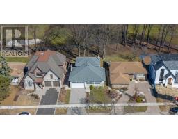 28 BRAYWIN DRIVE N, Toronto, Ontario