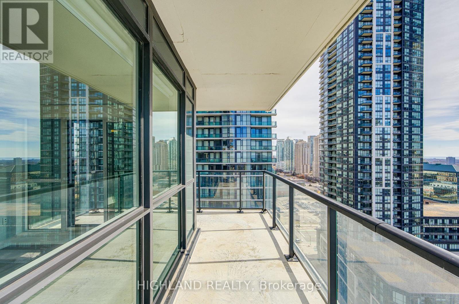 1918 - 4055 Parkside Village Drive, Mississauga (City Centre), Ontario  L5B 0K8 - Photo 23 - W12931090