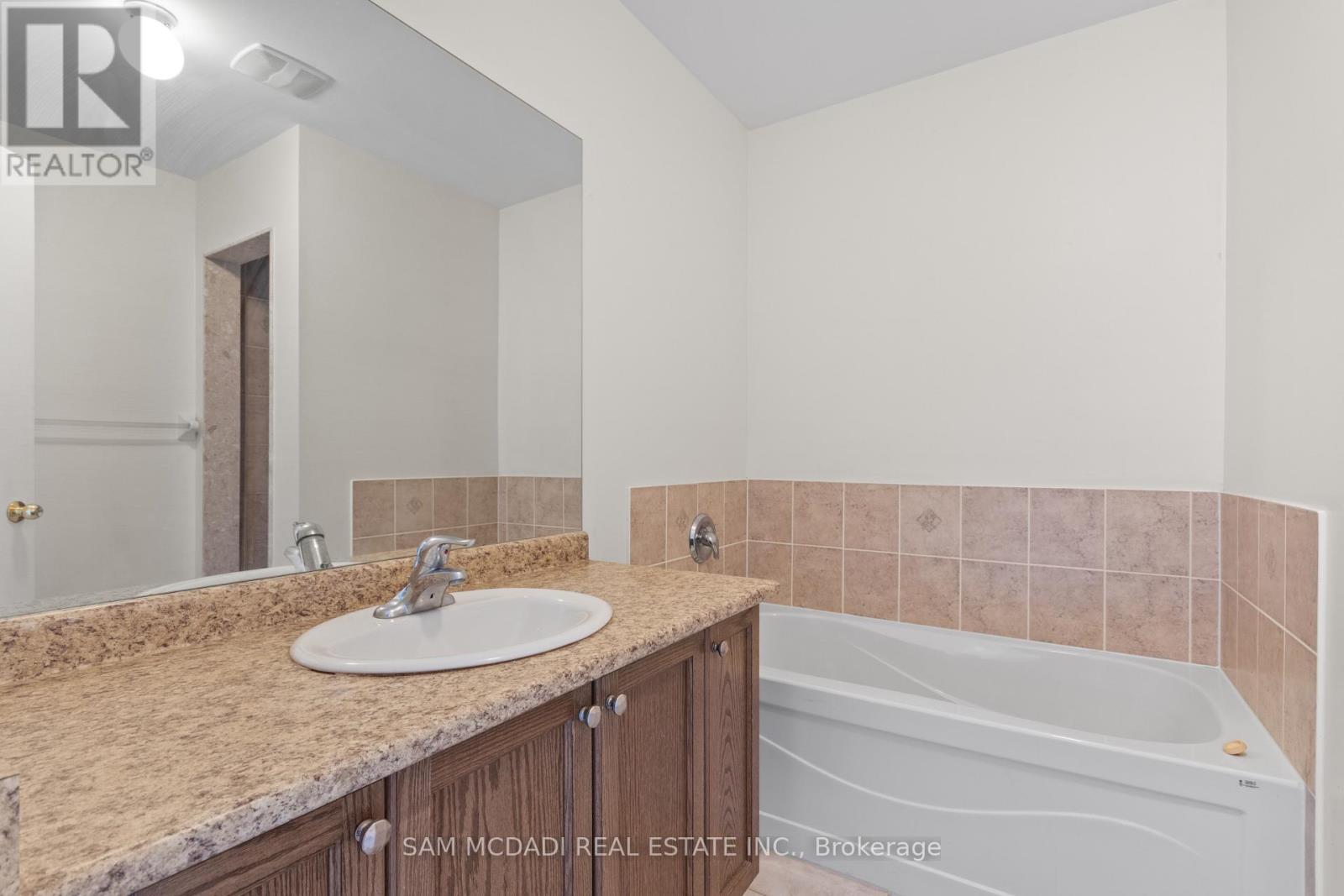 5783 Tiz Road, Mississauga, Ontario  L5R 0B4 - Photo 21 - W12931104