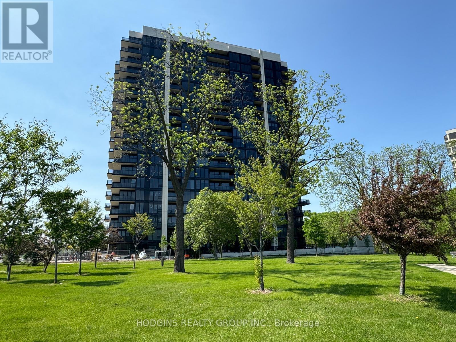 1711 - 1035 Southdown Road, Mississauga, Ontario  L5J 0A2 - Photo 24 - W12931106