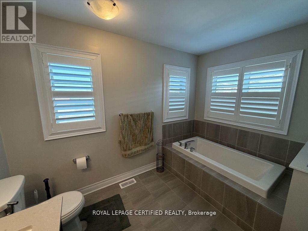 1111 Hamman Way, Milton, Ontario  L9E 1K2 - Photo 17 - W12931118