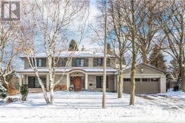 754 Dack Boulevard S, Mississauga, Ontario  L5H 1E4 - Photo 2 - W12931144