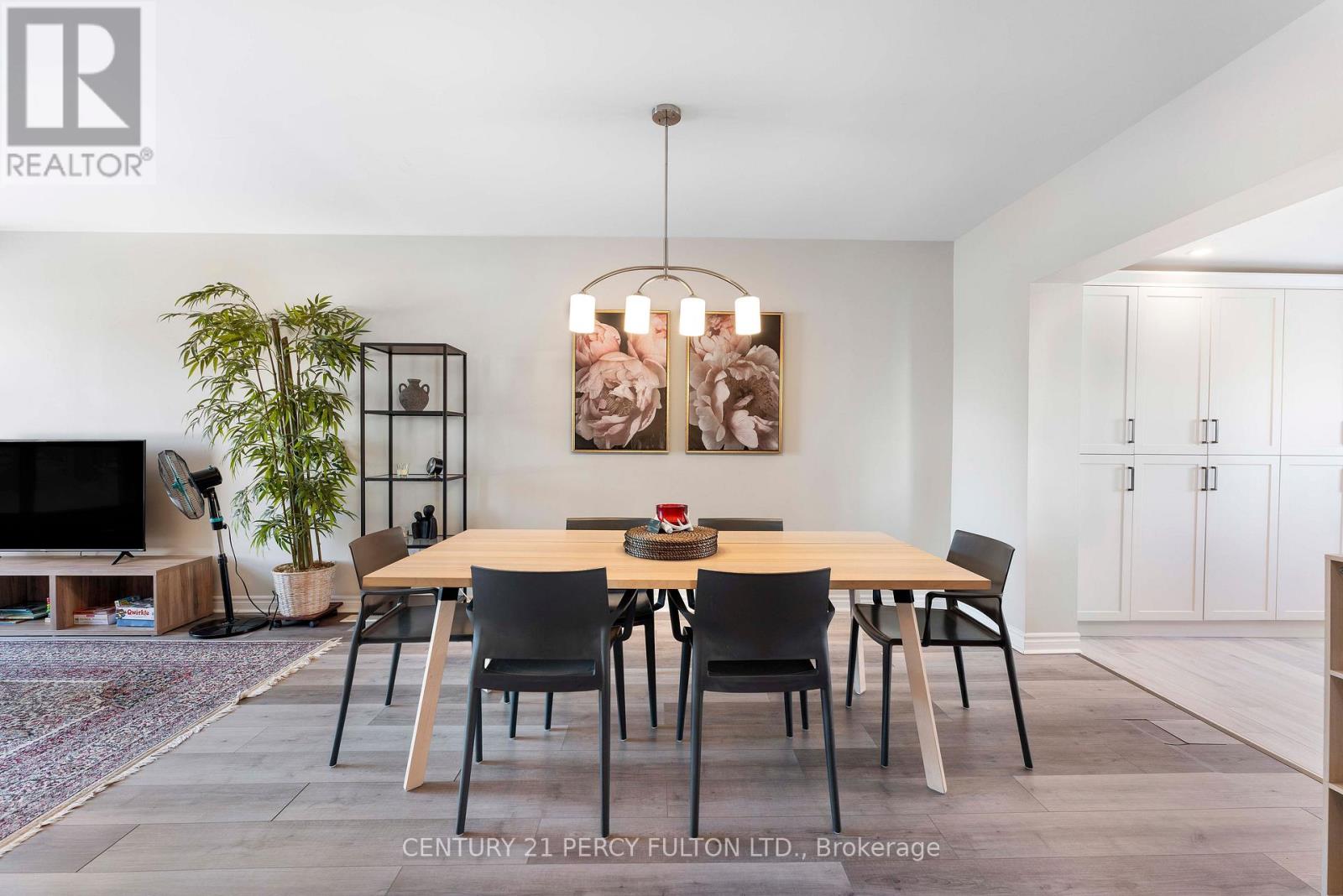 111 Melrose Avenue N, Hamilton, Ontario  L8L 6X4 - Photo 2 - X12931128