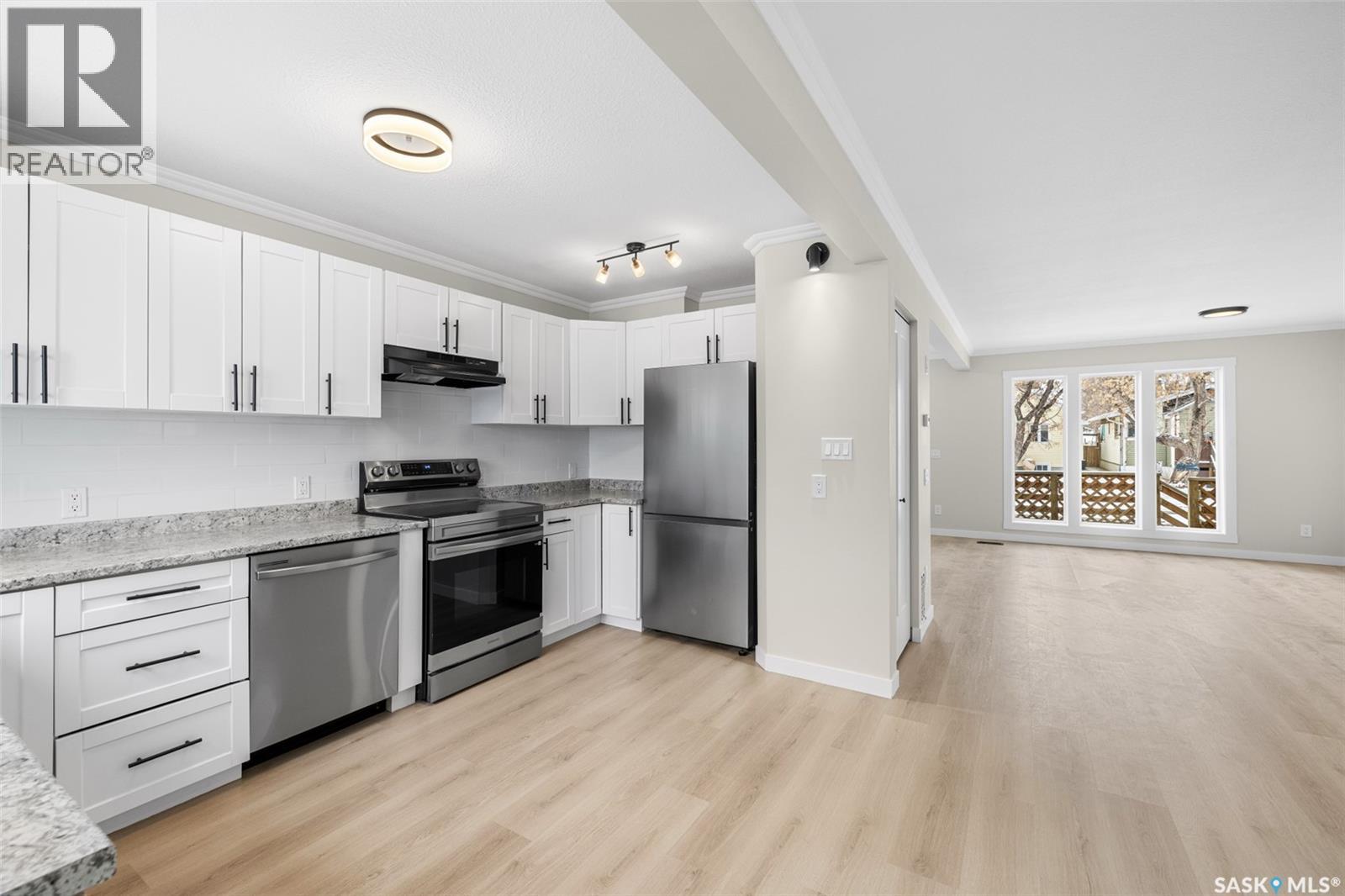 2150 Elliott Street, Regina, Saskatchewan  S4N 3H2 - Photo 9 - SK031430