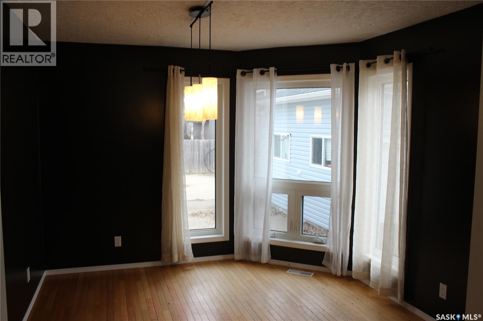 120 Main Street, Midale, Saskatchewan  S0C 1S0 - Photo 6 - SK031366