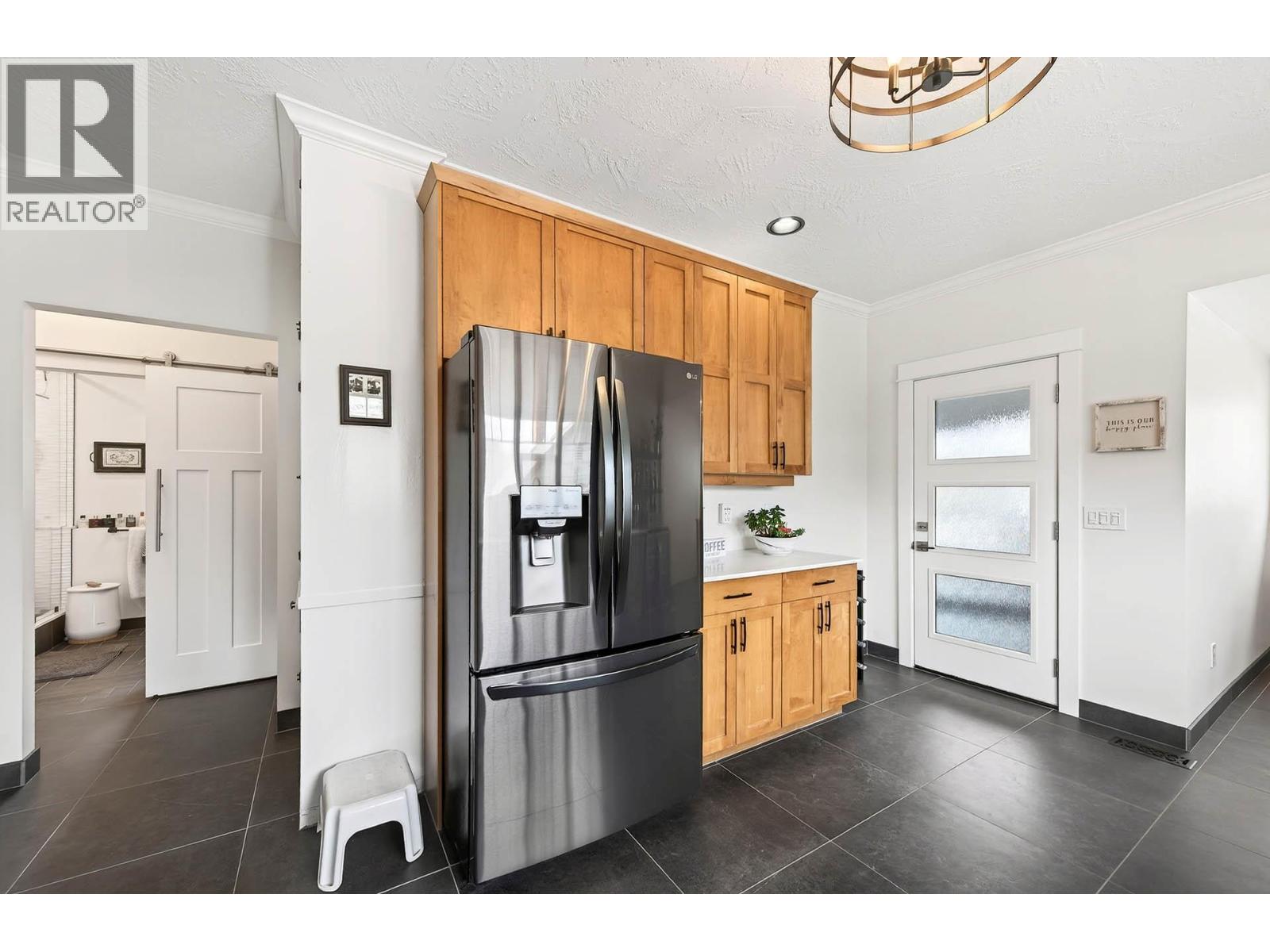 862 Battle Street, Kamloops, British Columbia  V2C 2M8 - Photo 6 - 10381046