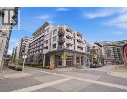 <div class="price">$638,000</div> 406 138 W 1st Avenue, Vancouver<br><div style="margin-bottom:8px;"><small>Macdonald Realty</small></div><div class='bed_bath'>1 Bed | 1 Bath</div>