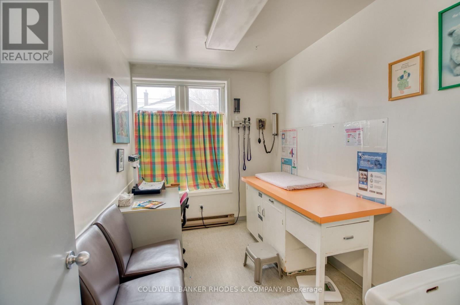 505 O'connor Street, Ottawa, Ontario  K1S 1Y8 - Photo 4 - X12931180