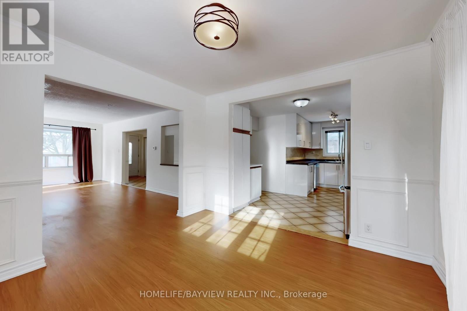 22 Marowyne Drive, Toronto, Ontario  M2J 2A4 - Photo 16 - C12931166